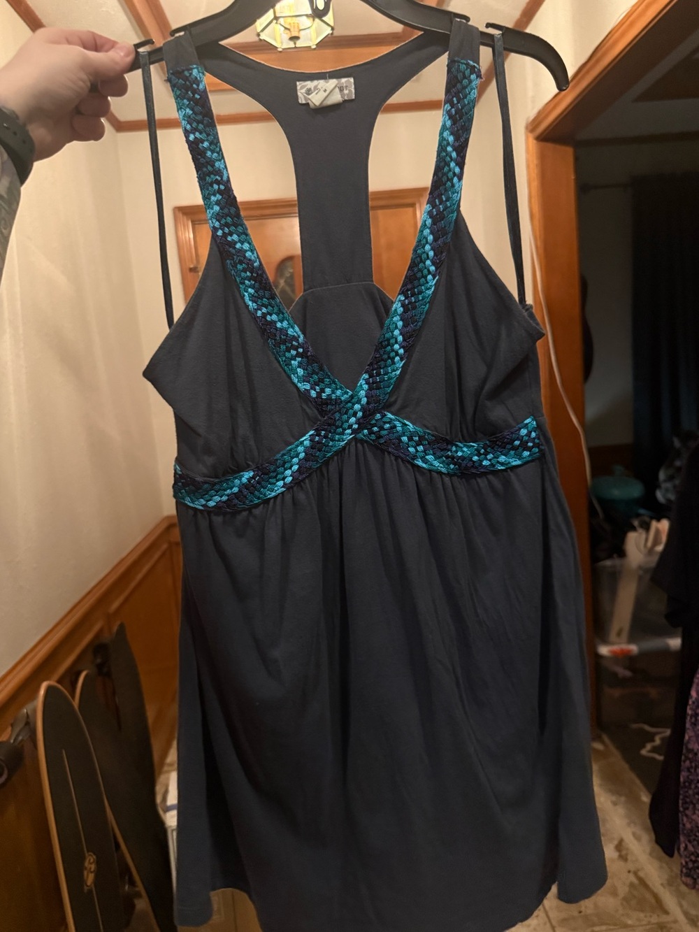 Element EUC Navy & blue/green accents Racerback baby doll v neck flowy tank top